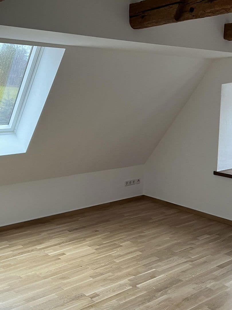 house to rent, 195 m², Meiereiweg 25, Pirna, Saxony house to rent, 195 m², Meiereiweg 25, Pirna, Saxony