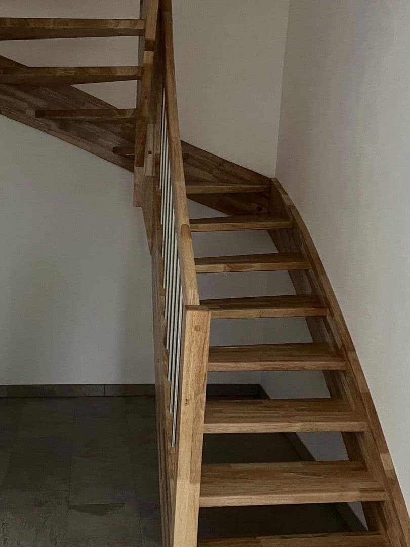 house to rent, 195 m², Meiereiweg 25, Pirna, Saxony house to rent, 195 m², Meiereiweg 25, Pirna, Saxony