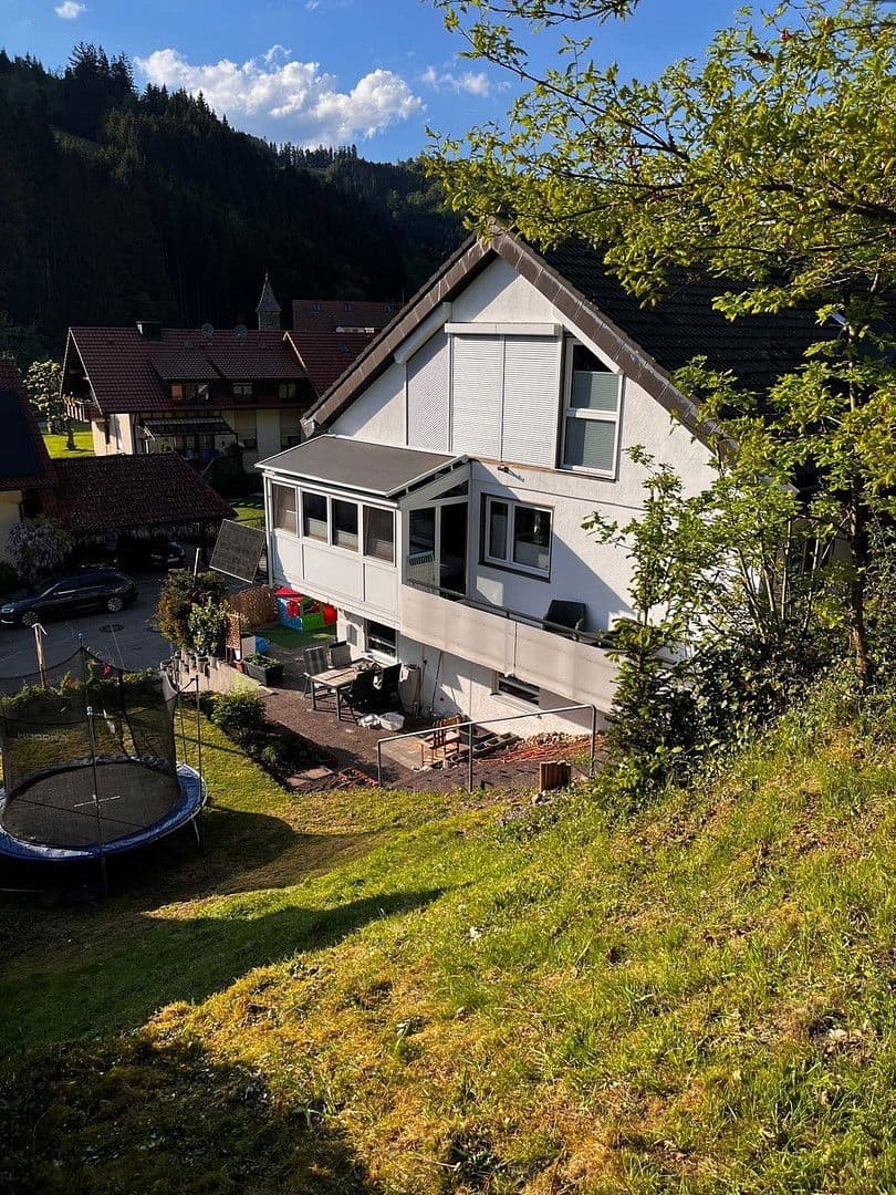 house for sale, 236 m², Hirschenweg 14, Buchenbach, Baden-Württemberg house for sale, 236 m², Hirschenweg 14, Buchenbach, Baden-Württemberg