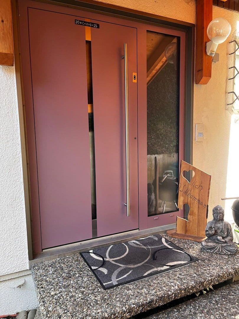 house for sale, 236 m², Hirschenweg 14, Buchenbach, Baden-Württemberg house for sale, 236 m², Hirschenweg 14, Buchenbach, Baden-Württemberg