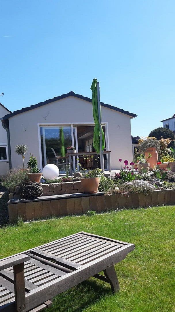 house for sale, 122 m², Düsseldorf, North Rhine-Westphalia house for sale, 122 m², Düsseldorf, North Rhine-Westphalia