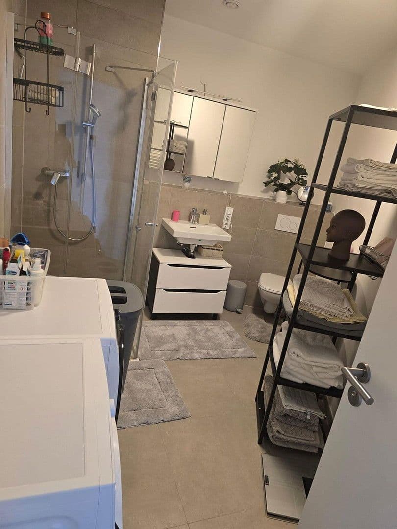 1 bedroom with open-plan kitchen flat to rent, 68 m², Frankfurt am Main, Hesse 1 bedroom with open-plan kitchen flat to rent, 68 m², Frankfurt am Main, Hesse