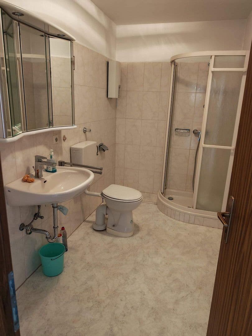 3 bedroom flat to rent, 89 m², Uttenreuth, Bavaria 3 bedroom flat to rent, 89 m², Uttenreuth, Bavaria