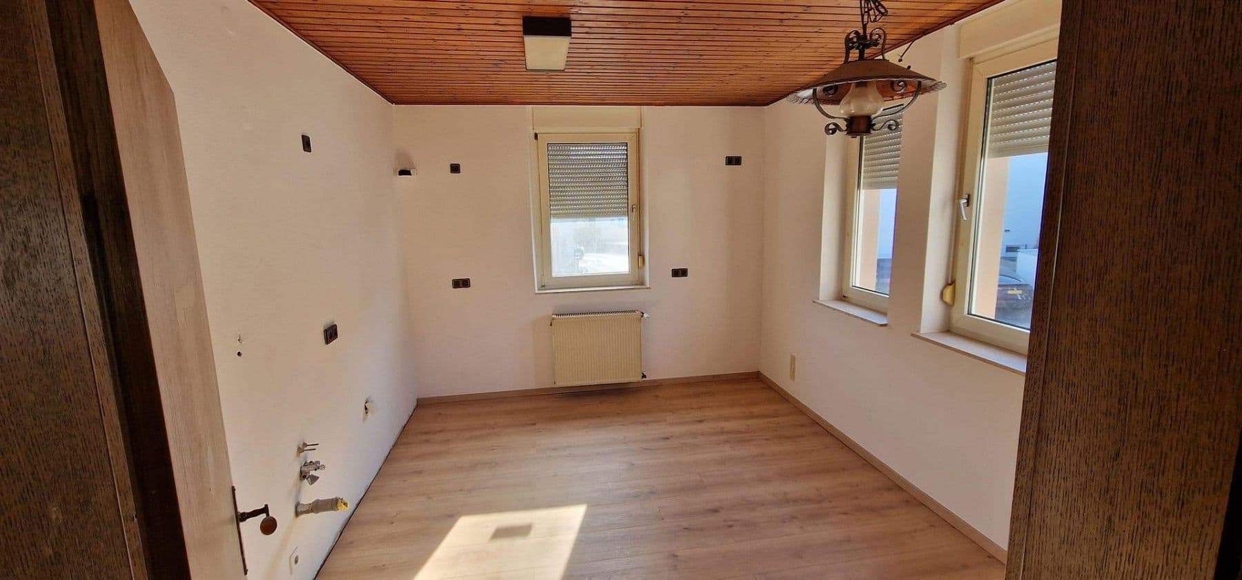 3 bedroom flat to rent, 90 m², Hundsangen, Rhineland-Palatinate 3 bedroom flat to rent, 90 m², Hundsangen, Rhineland-Palatinate