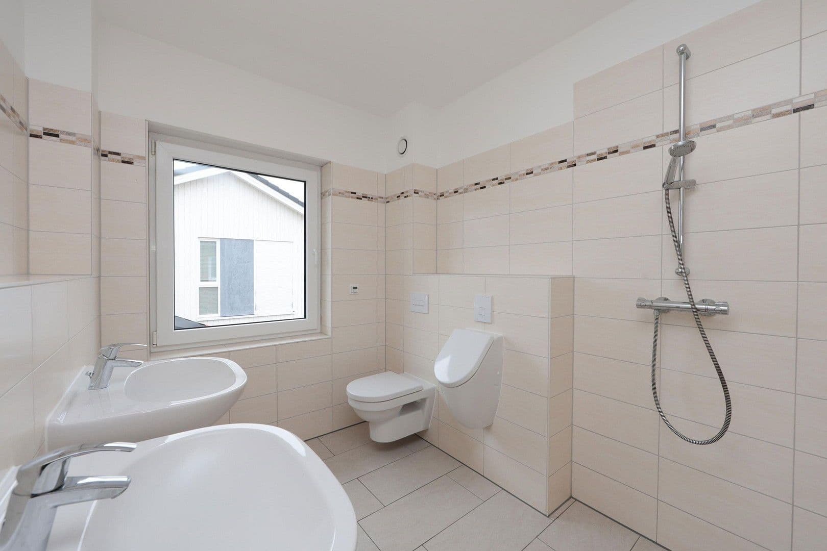 house to rent, 164 m², Oranienburg, Brandenburg house to rent, 164 m², Oranienburg, Brandenburg