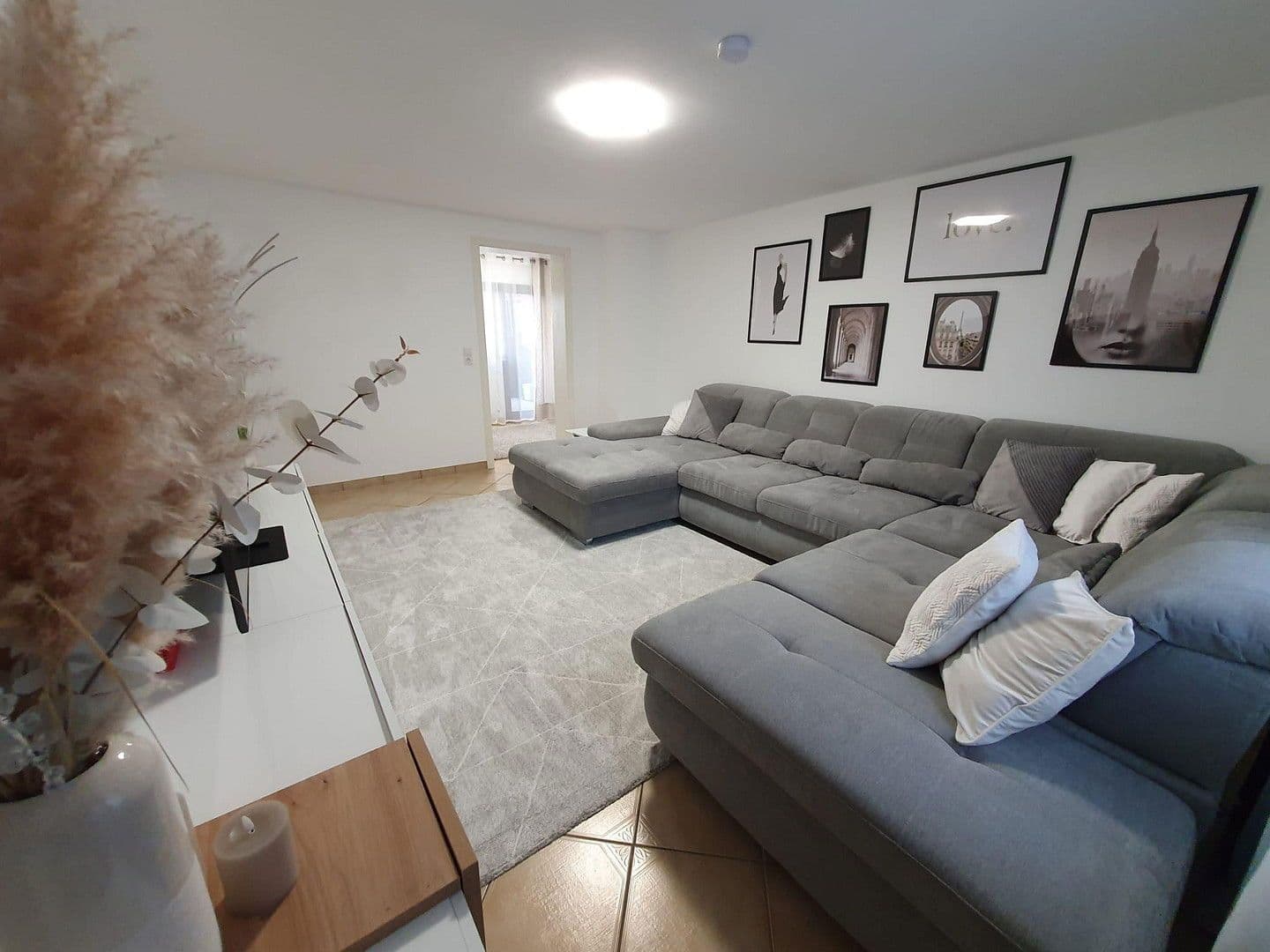 2 bedroom with open-plan kitchen flat to rent, 108 m², Heddesheim, Baden-Württemberg 2 bedroom with open-plan kitchen flat to rent, 108 m², Heddesheim, Baden-Württemberg