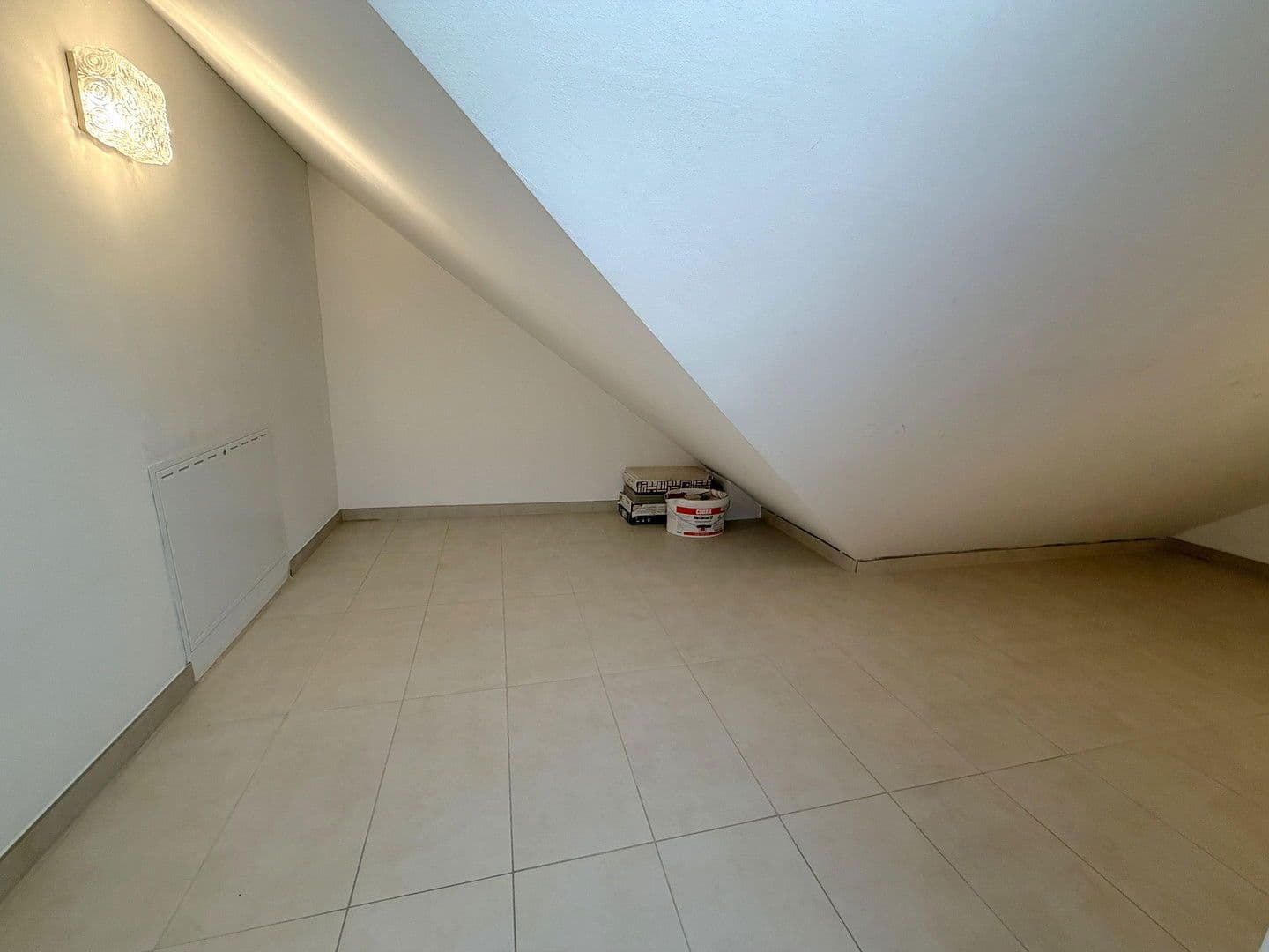 2 bedroom with open-plan kitchen flat for sale, 98 m², Weinstadt, Baden-Württemberg 2 bedroom with open-plan kitchen flat for sale, 98 m², Weinstadt, Baden-Württemberg