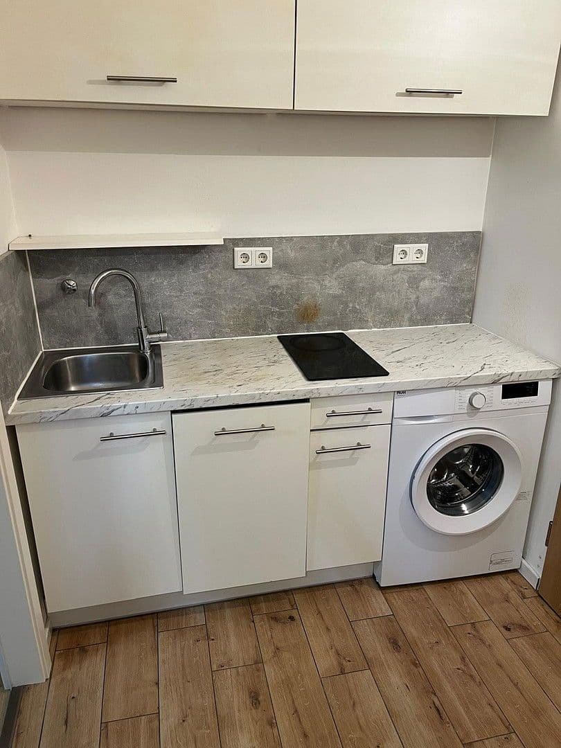 1 bedroom flat to rent, 25 m², Erlangen, Bavaria 1 bedroom flat to rent, 25 m², Erlangen, Bavaria