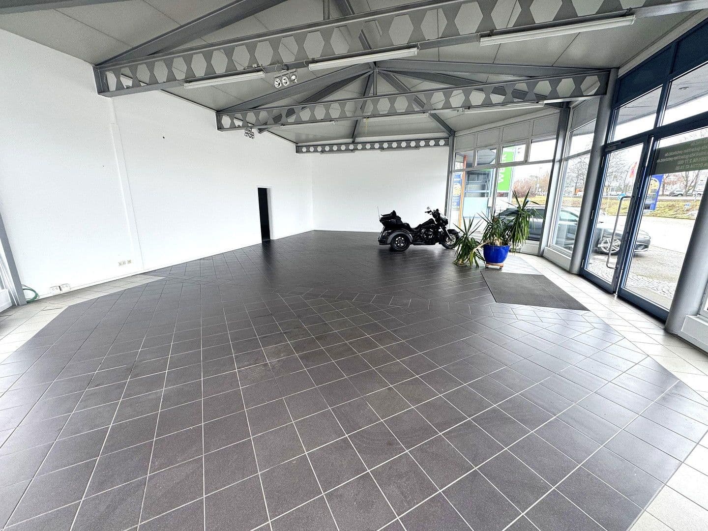 non-residential property for sale, 7,574 m², Sülzborn 2, Magdeburg, Saxony-Anhalt non-residential property for sale, 7,574 m², Sülzborn 2, Magdeburg, Saxony-Anhalt