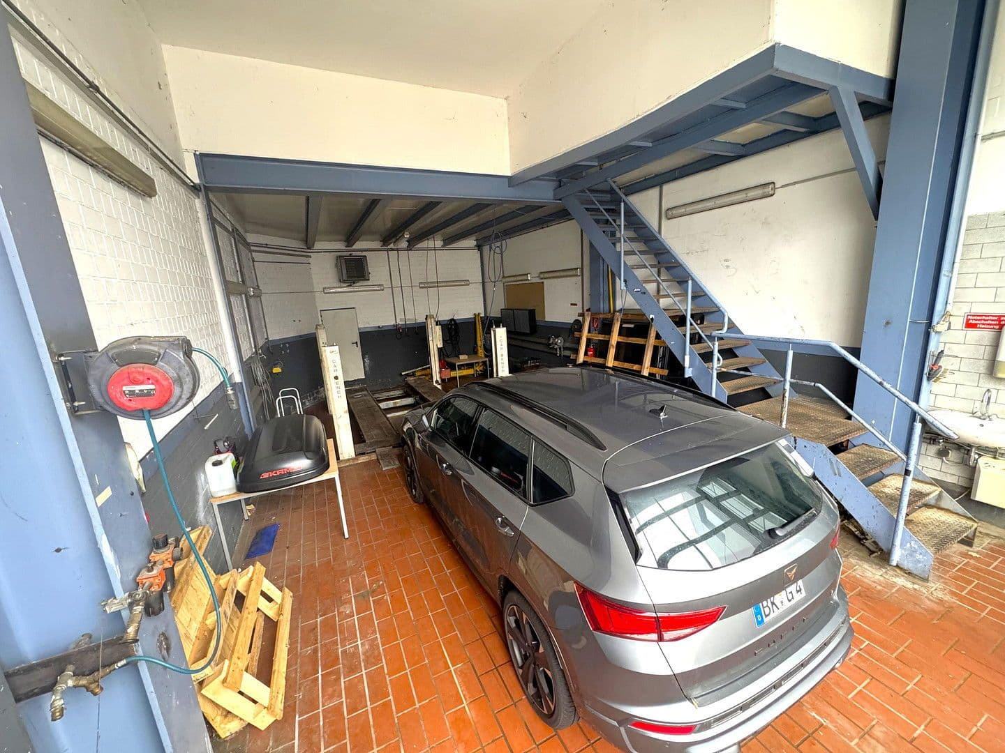 non-residential property for sale, 7,574 m², Sülzborn 2, Magdeburg, Saxony-Anhalt non-residential property for sale, 7,574 m², Sülzborn 2, Magdeburg, Saxony-Anhalt