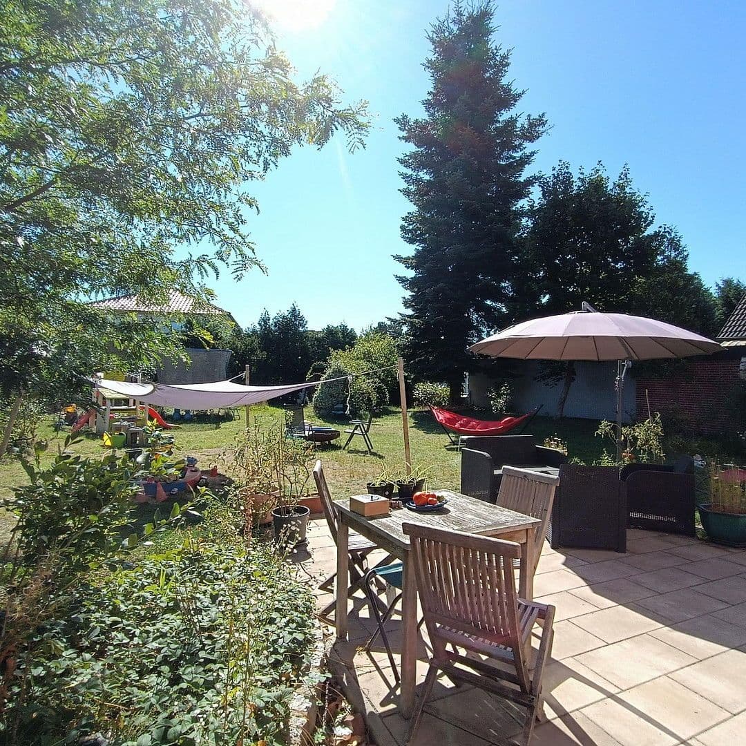 house for sale, 180 m², Adendorf, Lower Saxony house for sale, 180 m², Adendorf, Lower Saxony