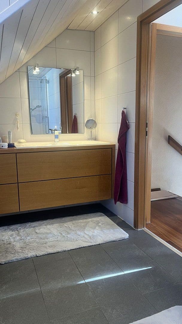 2 bedroom with open-plan kitchen flat for sale, 82 m², Grenzach-Wyhlen, Baden-Württemberg 2 bedroom with open-plan kitchen flat for sale, 82 m², Grenzach-Wyhlen, Baden-Württemberg