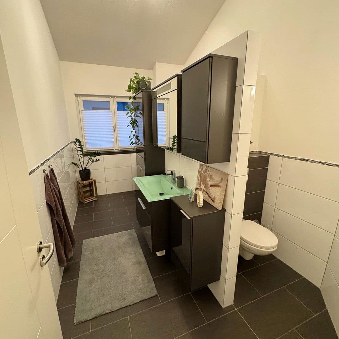 3 bedroom flat to rent, 100 m², Edenkoben, Rhineland-Palatinate 3 bedroom flat to rent, 100 m², Edenkoben, Rhineland-Palatinate