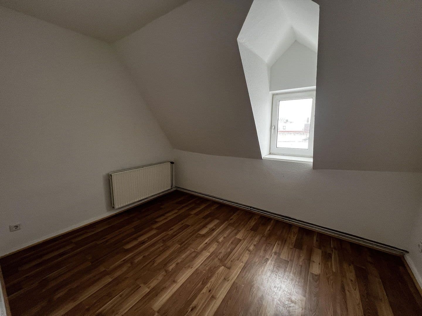 4 bedroom flat to rent, 114 m², Lüneburger Straße 11, Celle, Lower Saxony 4 bedroom flat to rent, 114 m², Lüneburger Straße 11, Celle, Lower Saxony