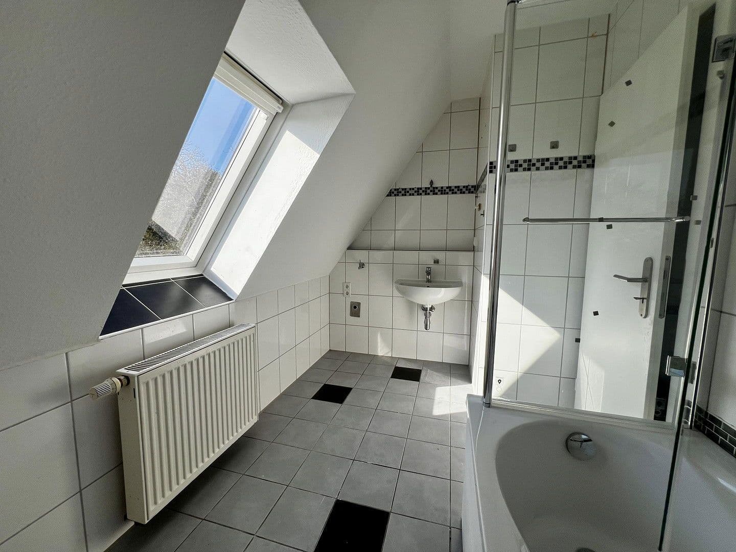 4 bedroom flat to rent, 114 m², Lüneburger Straße 11, Celle, Lower Saxony 4 bedroom flat to rent, 114 m², Lüneburger Straße 11, Celle, Lower Saxony