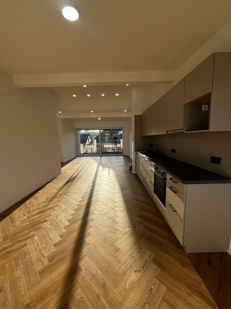 3 bedroom flat to rent, 100 m², Nürtingen, Baden-Württemberg 3 bedroom flat to rent, 100 m², Nürtingen, Baden-Württemberg