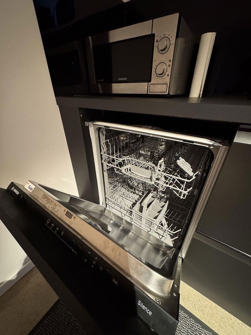 3 bedroom flat to rent, 100 m², Brahmsweg 2, Wiesbaden, Hesse 3 bedroom flat to rent, 100 m², Brahmsweg 2, Wiesbaden, Hesse