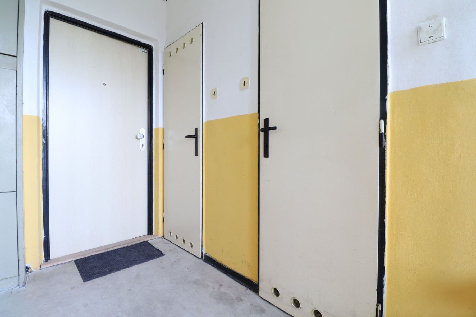 1 bedroom with open-plan kitchen flat to rent, 39 m², Masarykova, Kolín, Středočeský Region 1 bedroom with open-plan kitchen flat to rent, 39 m², Masarykova, Kolín, Středočeský Region