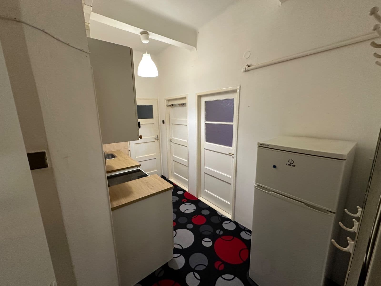 2 bedroom flat to rent, 49 m², Křížová, Prague, Prague 2 bedroom flat to rent, 49 m², Křížová, Prague, Prague