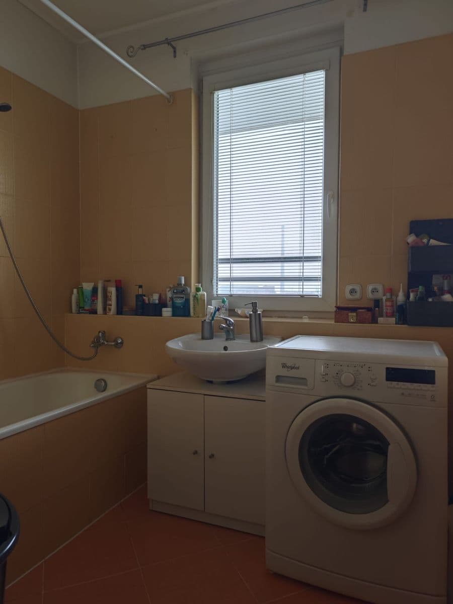 1 bedroom with open-plan kitchen flat to rent, 71 m², Marie Podvalové, Prague, Prague 1 bedroom with open-plan kitchen flat to rent, 71 m², Marie Podvalové, Prague, Prague