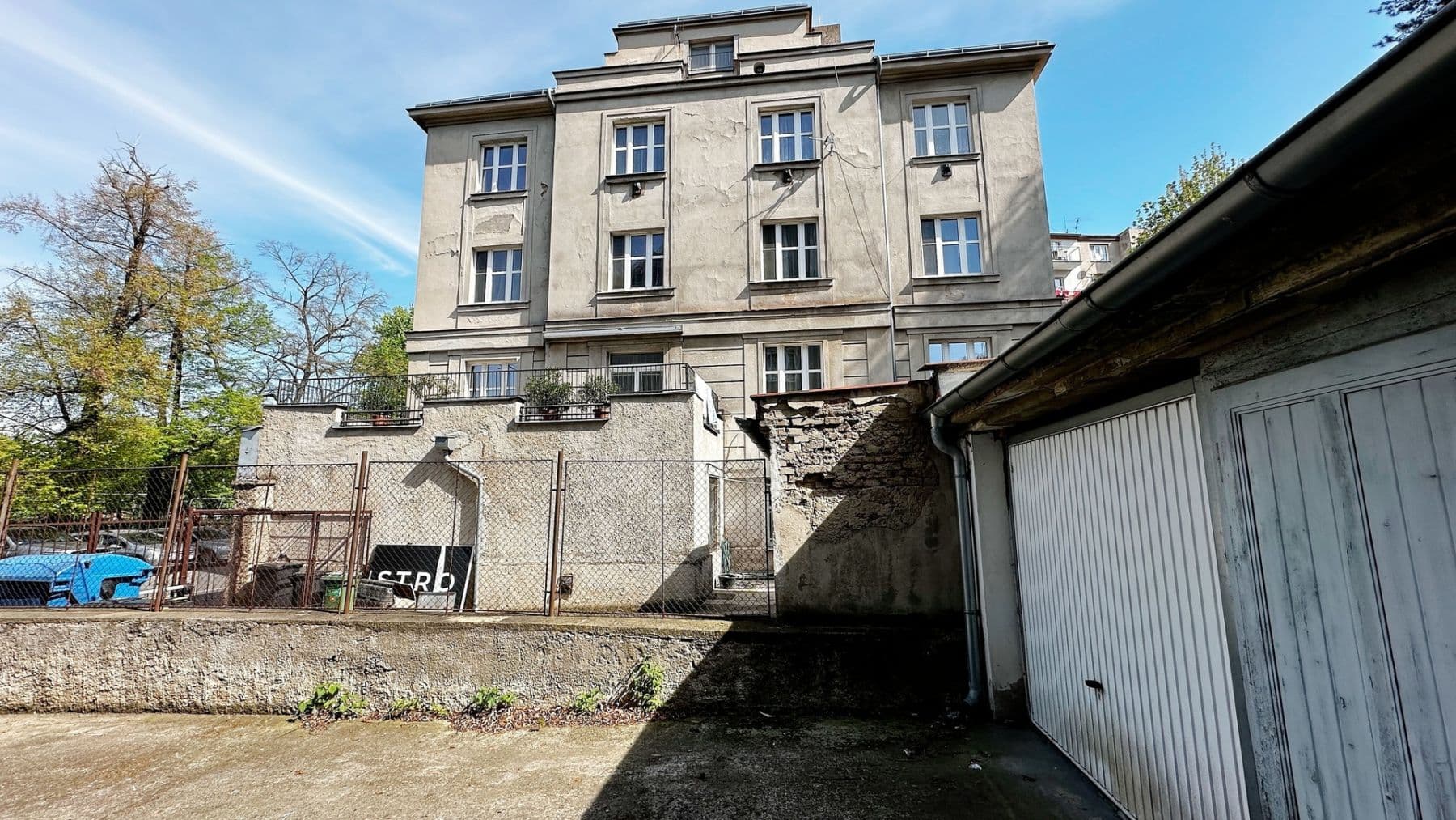 1 bedroom with open-plan kitchen flat to rent, 51 m², Podolská, Prague, Prague 1 bedroom with open-plan kitchen flat to rent, 51 m², Podolská, Prague, Prague