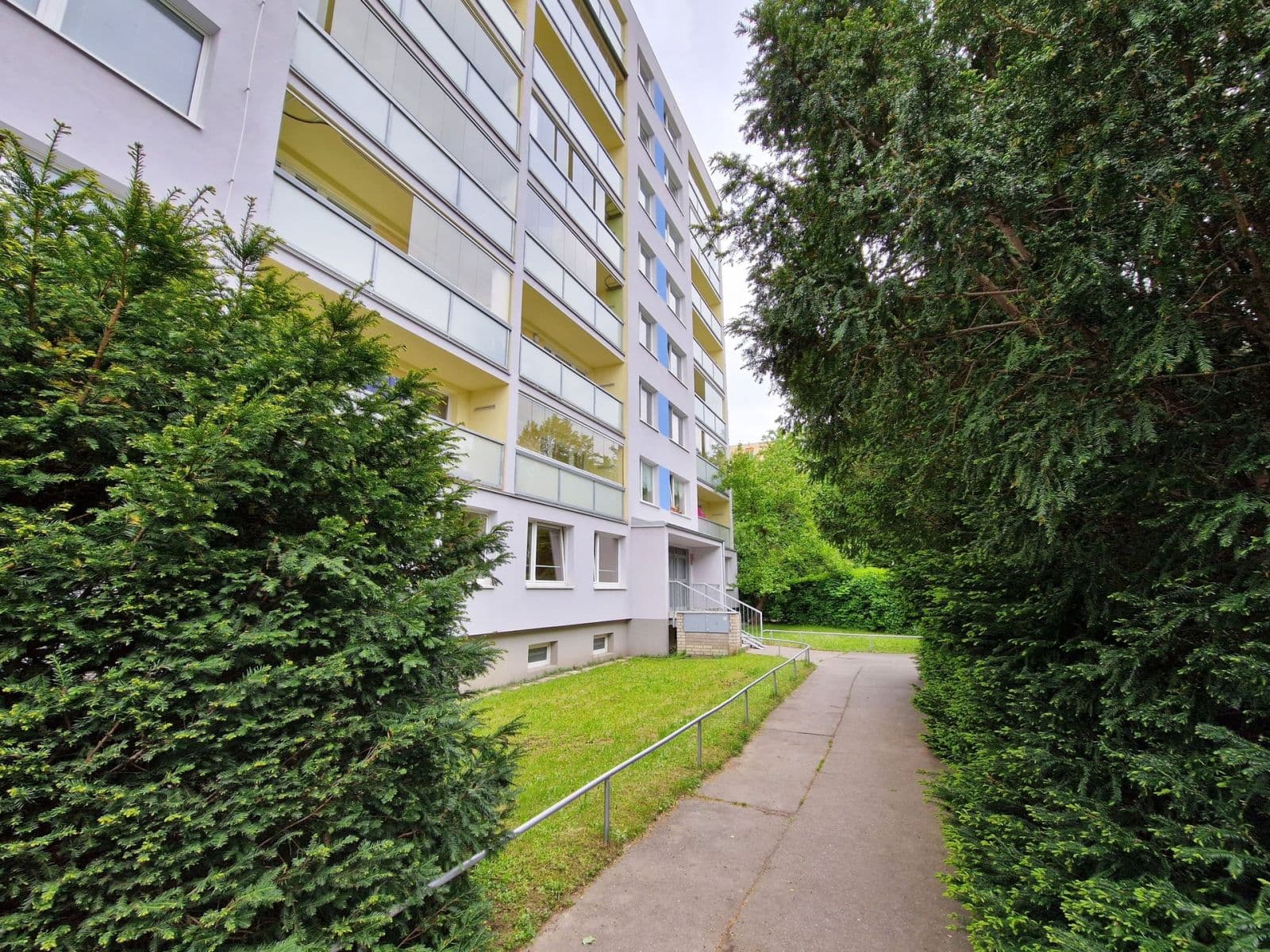 2 bedroom with open-plan kitchen flat to rent, 73 m², Klapálkova, Prague, Prague 2 bedroom with open-plan kitchen flat to rent, 73 m², Klapálkova, Prague, Prague