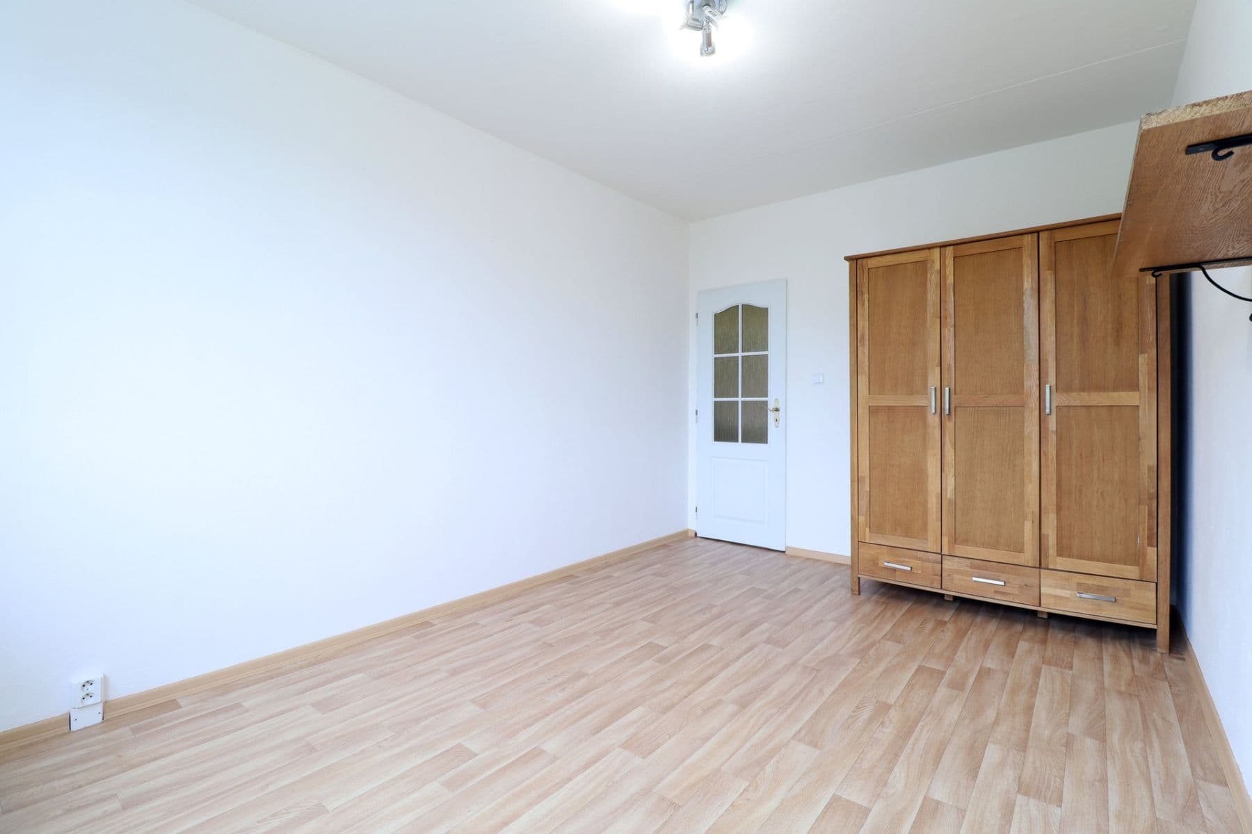 2 bedroom with open-plan kitchen flat to rent, 73 m², Klapálkova, Prague, Prague 2 bedroom with open-plan kitchen flat to rent, 73 m², Klapálkova, Prague, Prague