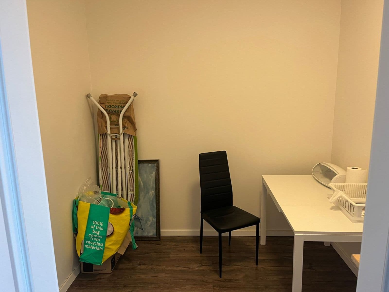 1 bedroom with open-plan kitchen flat for sale, 48 m², B. Němcové, Horoměřice, Středočeský Region 1 bedroom with open-plan kitchen flat for sale, 48 m², B. Němcové, Horoměřice, Středočeský Region