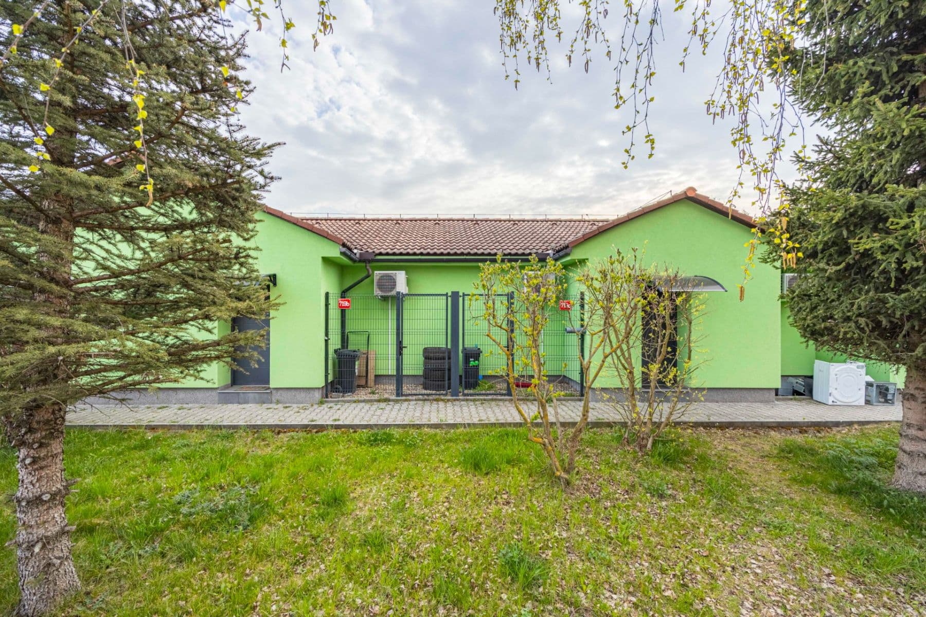 1 bedroom with open-plan kitchen flat for sale, 47 m², B. Němcové, Horoměřice, Středočeský Region 1 bedroom with open-plan kitchen flat for sale, 47 m², B. Němcové, Horoměřice, Středočeský Region