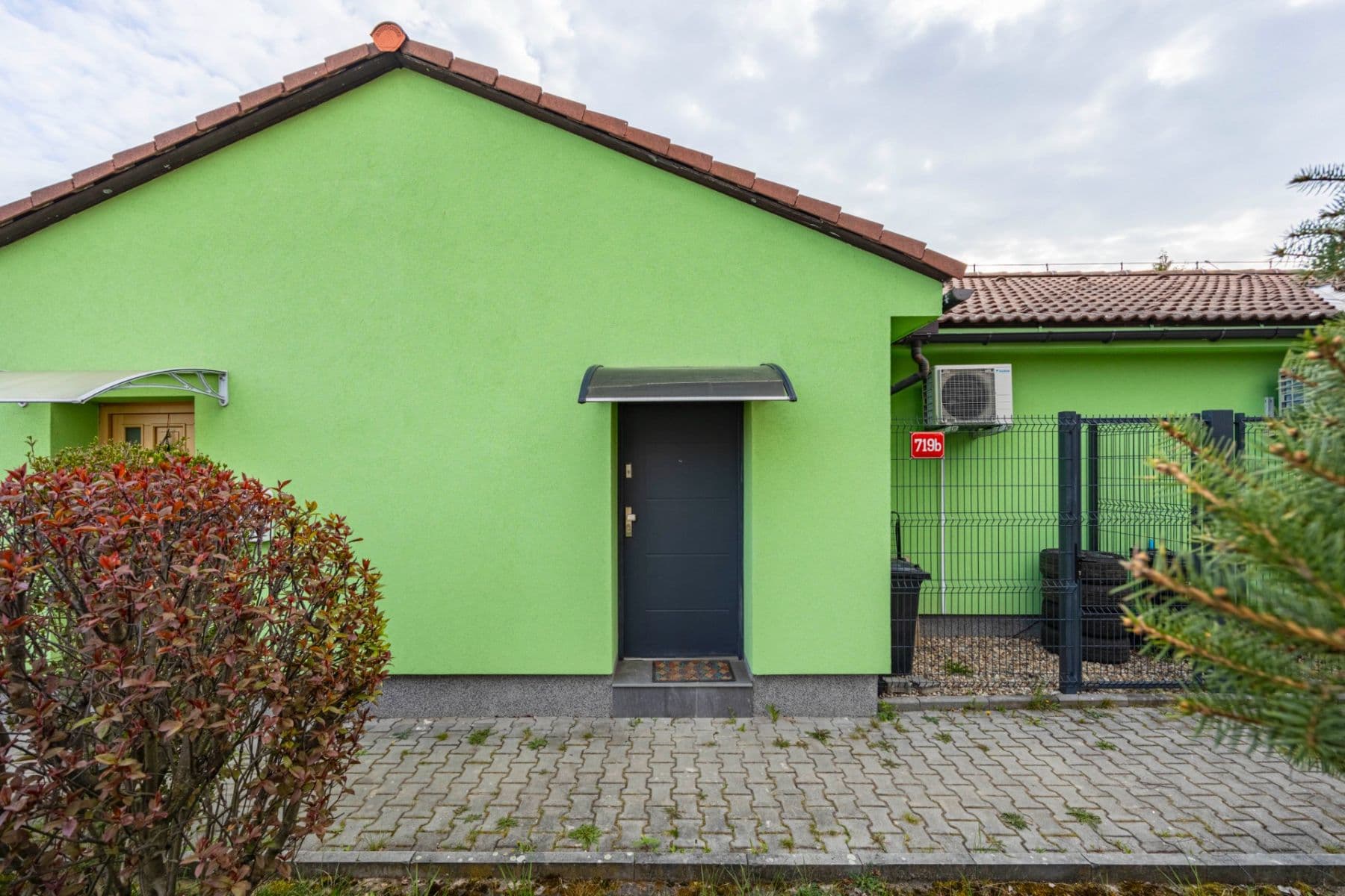 1 bedroom with open-plan kitchen flat for sale, 47 m², B. Němcové, Horoměřice, Středočeský Region 1 bedroom with open-plan kitchen flat for sale, 47 m², B. Němcové, Horoměřice, Středočeský Region