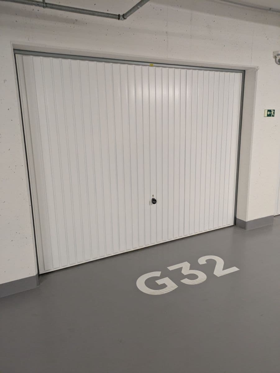 1 bedroom with open-plan kitchen flat to rent, 60 m², Domalípova, Prague, Prague 1 bedroom with open-plan kitchen flat to rent, 60 m², Domalípova, Prague, Prague