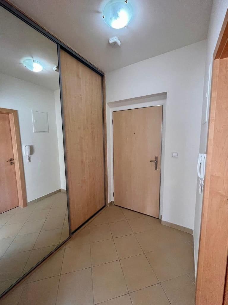 Studio flat to rent, 36 m², Miroslava Hajna, Prague, Prague Studio flat to rent, 36 m², Miroslava Hajna, Prague, Prague