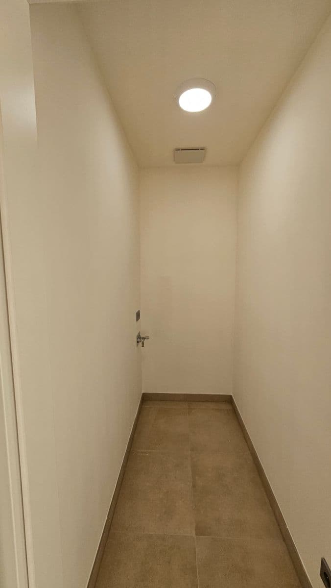 1 bedroom with open-plan kitchen flat to rent, 71 m², Velvary, Středočeský Region 1 bedroom with open-plan kitchen flat to rent, 71 m², Velvary, Středočeský Region