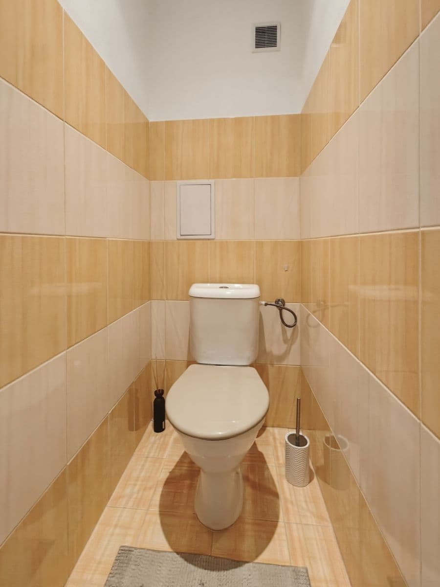 1 bedroom with open-plan kitchen flat for sale, 45 m², Fojtíkova, Rakovník, Středočeský Region 1 bedroom with open-plan kitchen flat for sale, 45 m², Fojtíkova, Rakovník, Středočeský Region