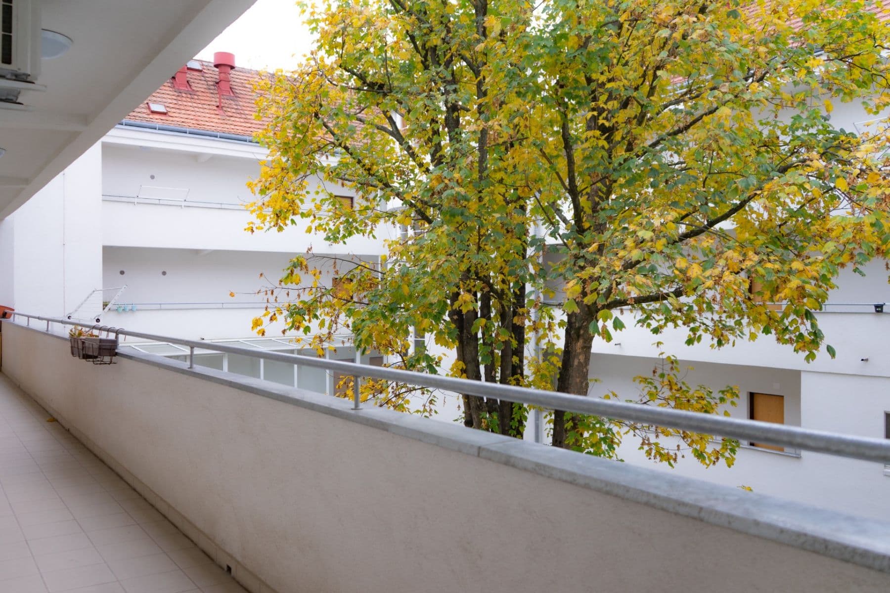 1 bedroom with open-plan kitchen flat to rent, 50 m², Hořanská, Prague, Prague 1 bedroom with open-plan kitchen flat to rent, 50 m², Hořanská, Prague, Prague