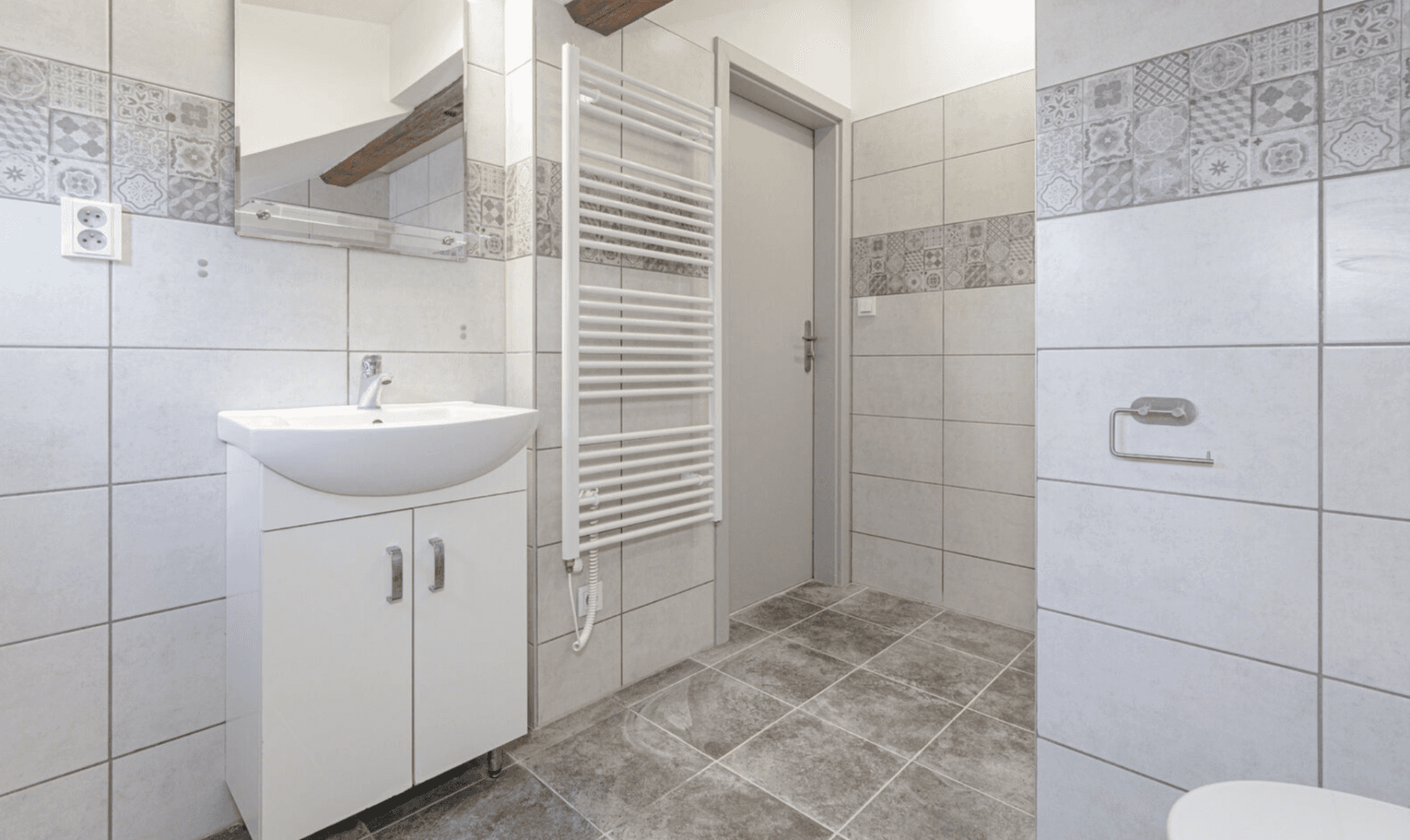 2 bedroom with open-plan kitchen flat to rent, 76 m², Starobělská, Ostrava, Moravskoslezský Region 2 bedroom with open-plan kitchen flat to rent, 76 m², Starobělská, Ostrava, Moravskoslezský Region