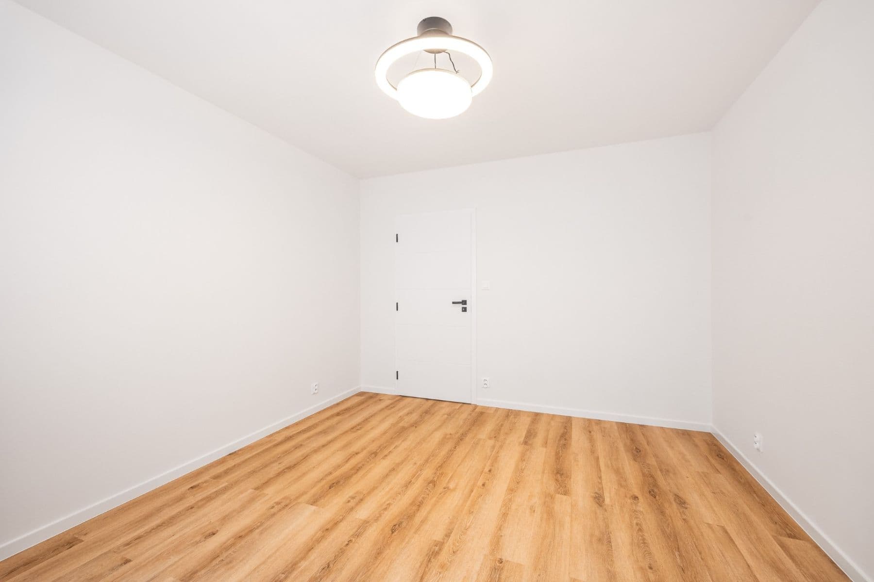 3 bedroom with open-plan kitchen flat for sale, 74 m², Bachova, Prague, Prague 3 bedroom with open-plan kitchen flat for sale, 74 m², Bachova, Prague, Prague