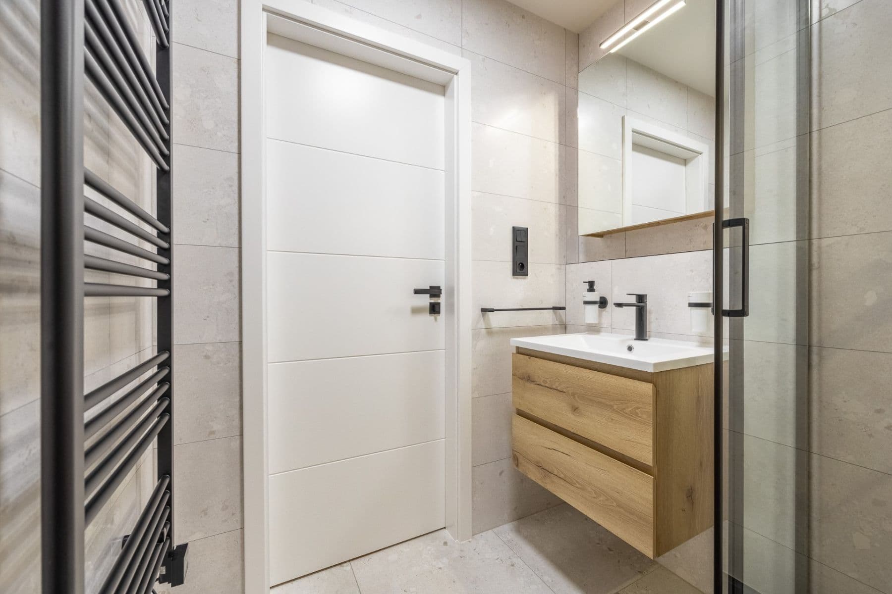 3 bedroom with open-plan kitchen flat for sale, 74 m², Bachova, Prague, Prague 3 bedroom with open-plan kitchen flat for sale, 74 m², Bachova, Prague, Prague