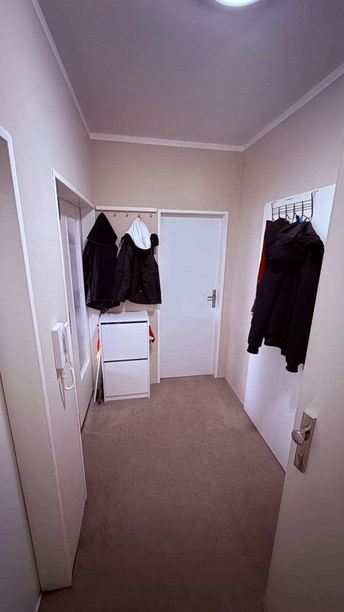 2 bedroom with open-plan kitchen flat to rent, 57 m², U Strouhy, Vestec, Středočeský Region 2 bedroom with open-plan kitchen flat to rent, 57 m², U Strouhy, Vestec, Středočeský Region