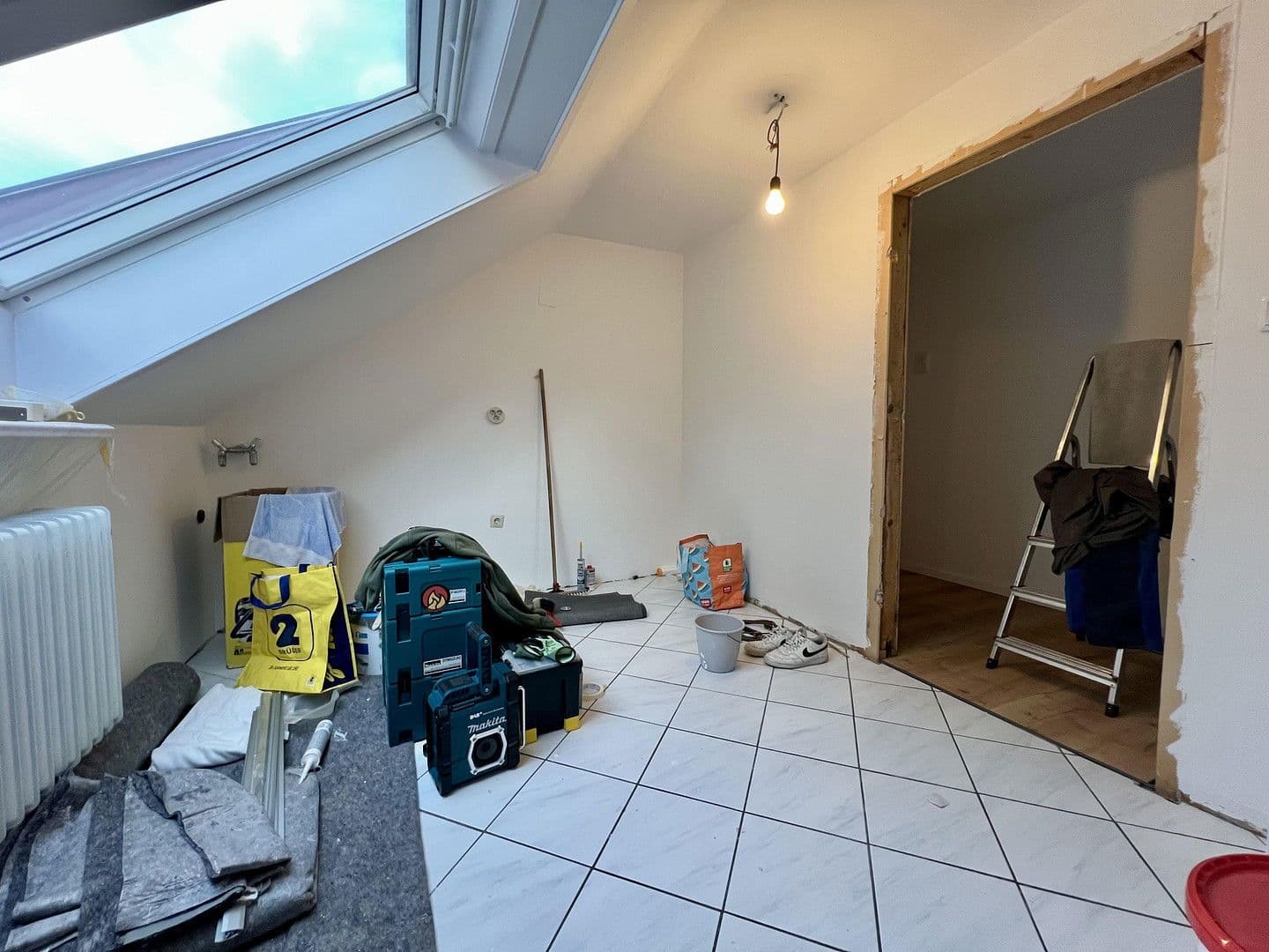 3 bedroom flat to rent, 47 m², Ravensberger Straße 162, Wuppertal, North Rhine-Westphalia 3 bedroom flat to rent, 47 m², Ravensberger Straße 162, Wuppertal, North Rhine-Westphalia