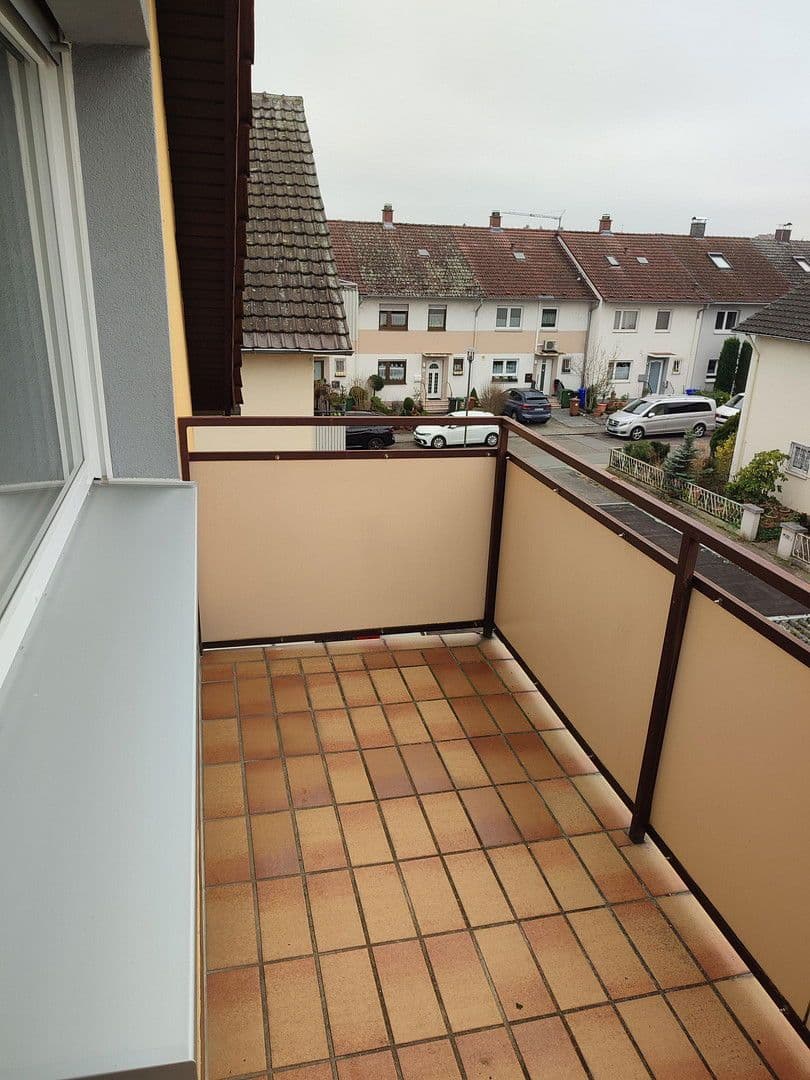 3 bedroom flat to rent, 72 m², Brühl, Baden-Württemberg 3 bedroom flat to rent, 72 m², Brühl, Baden-Württemberg