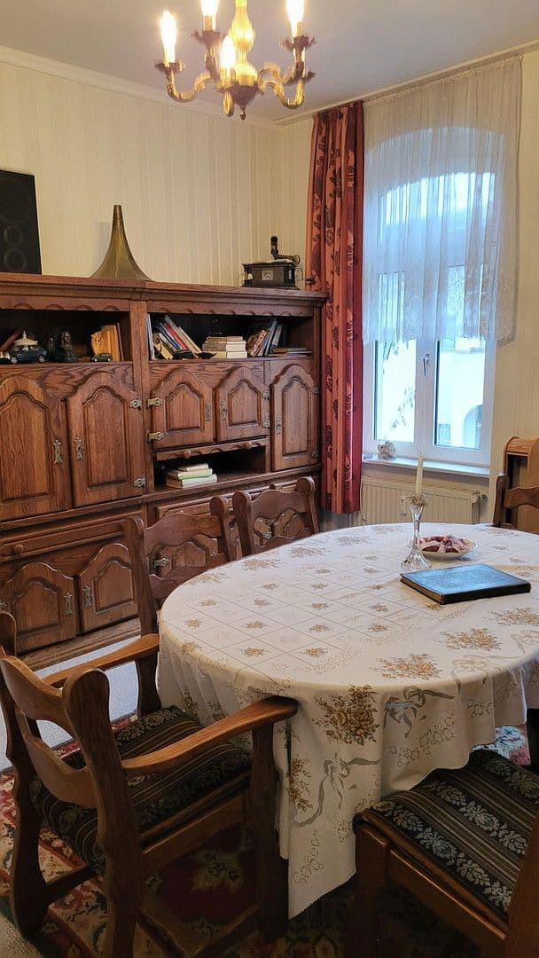 house for sale, 210 m², Friedrich-Ebert-Strasse 23, Naumburg (Saale), Saxony-Anhalt house for sale, 210 m², Friedrich-Ebert-Strasse 23, Naumburg (Saale), Saxony-Anhalt