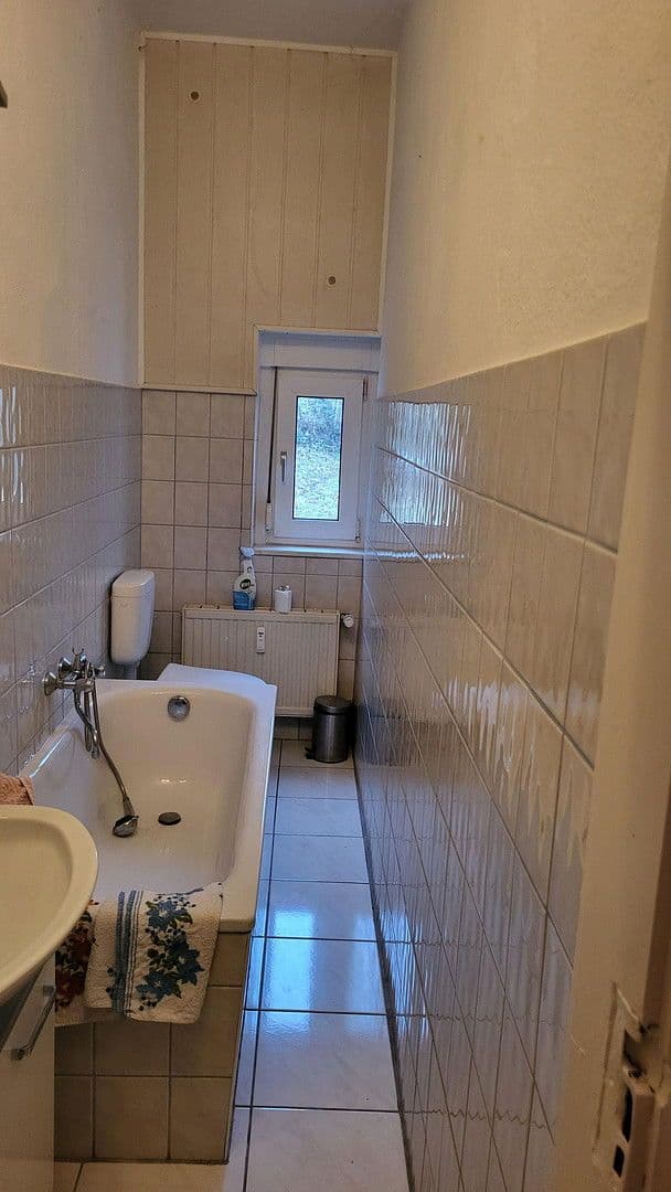 house for sale, 210 m², Friedrich-Ebert-Strasse 23, Naumburg (Saale), Saxony-Anhalt house for sale, 210 m², Friedrich-Ebert-Strasse 23, Naumburg (Saale), Saxony-Anhalt