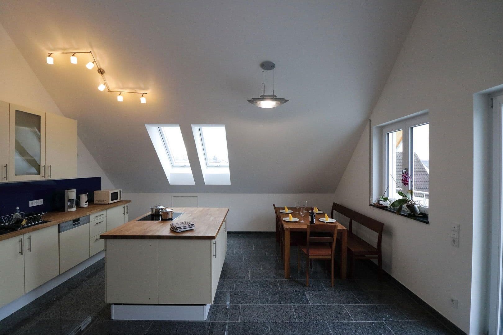 3 bedroom flat to rent, 90 m², Senftenauerstraße 154, München, Bavaria 3 bedroom flat to rent, 90 m², Senftenauerstraße 154, München, Bavaria