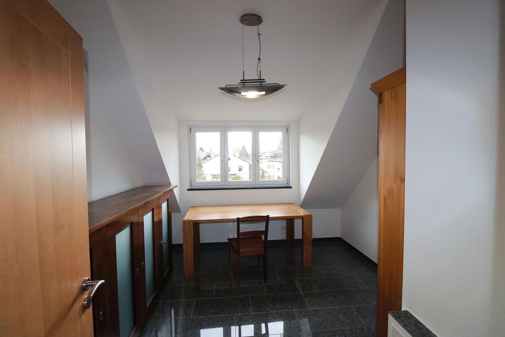 3 bedroom flat to rent, 90 m², Senftenauerstraße 154, München, Bavaria 3 bedroom flat to rent, 90 m², Senftenauerstraße 154, München, Bavaria