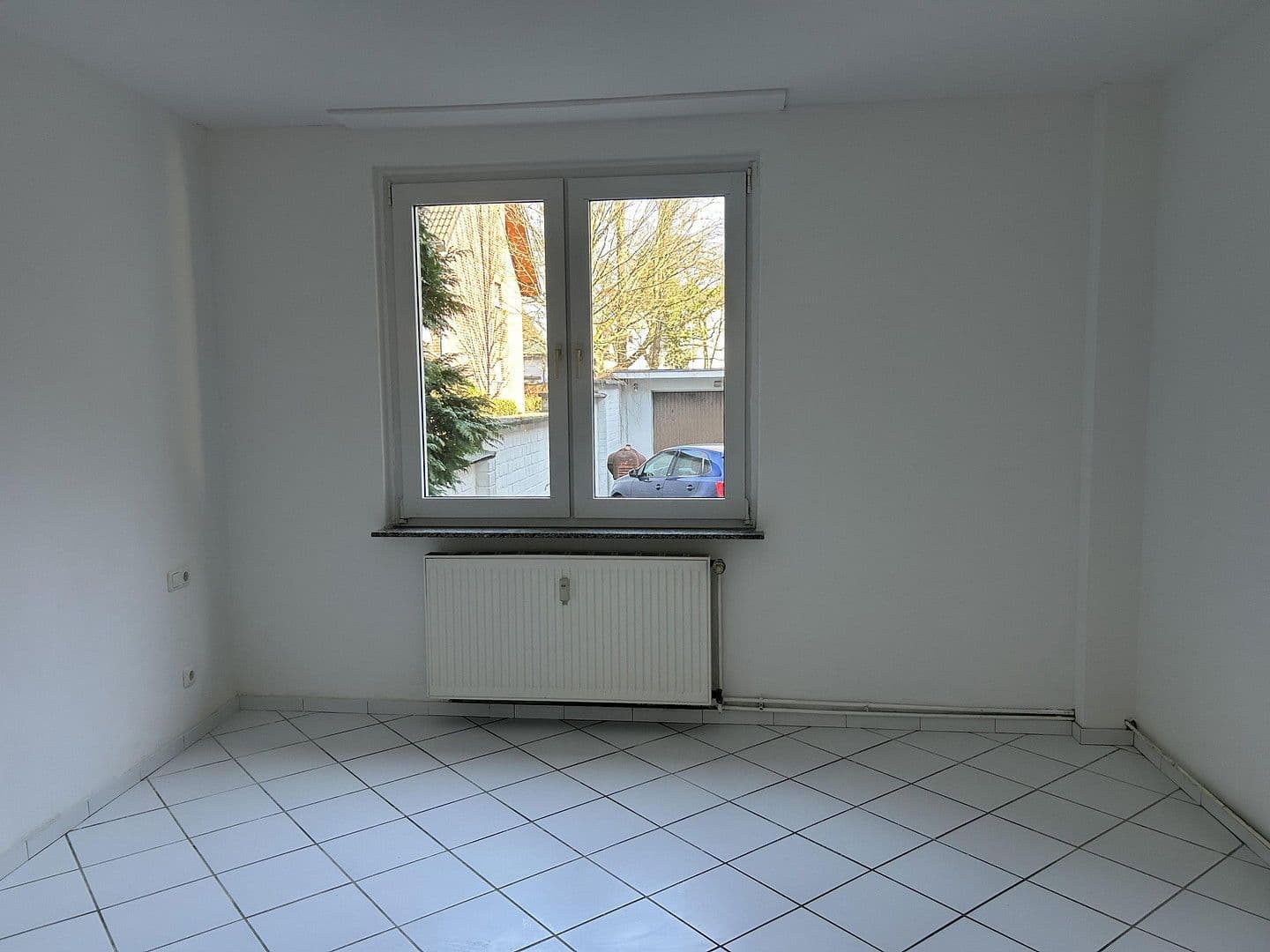 3 bedroom flat to rent, 60 m², Krautstraße 69, Duisburg, North Rhine-Westphalia 3 bedroom flat to rent, 60 m², Krautstraße 69, Duisburg, North Rhine-Westphalia
