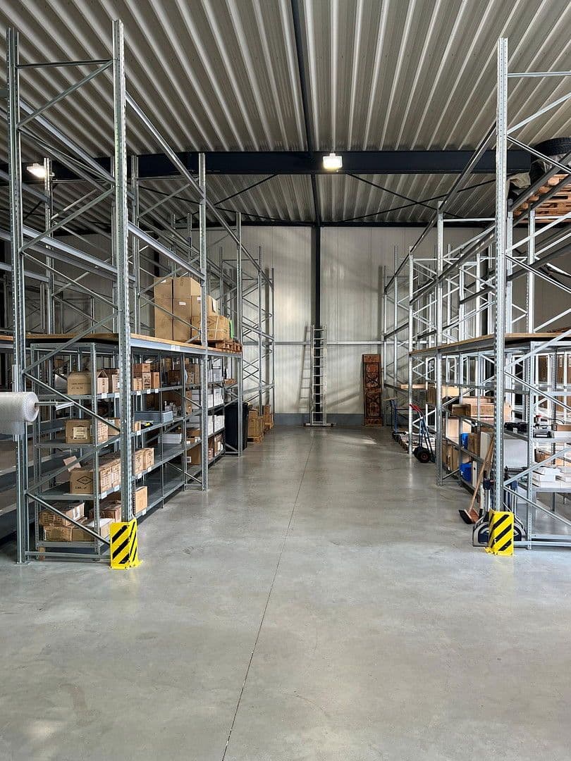 non-residential property for sale, 2,254 m², Leopoldshöhe, North Rhine-Westphalia non-residential property for sale, 2,254 m², Leopoldshöhe, North Rhine-Westphalia