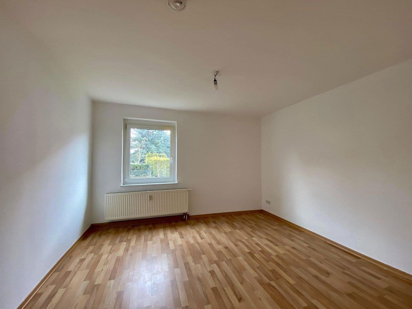 3 bedroom with open-plan kitchen flat to rent, 78 m², Neukieritzsch, Saxony 3 bedroom with open-plan kitchen flat to rent, 78 m², Neukieritzsch, Saxony