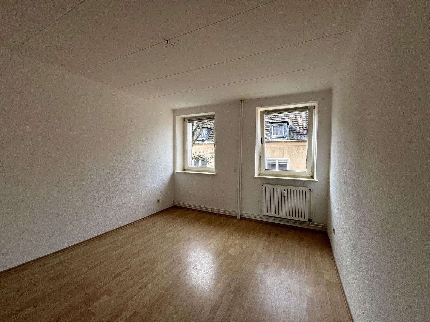 2 bedroom with open-plan kitchen flat to rent, 66 m², Schmiedstraße 24, Oberhausen, North Rhine-Westphalia 2 bedroom with open-plan kitchen flat to rent, 66 m², Schmiedstraße 24, Oberhausen, North Rhine-Westphalia