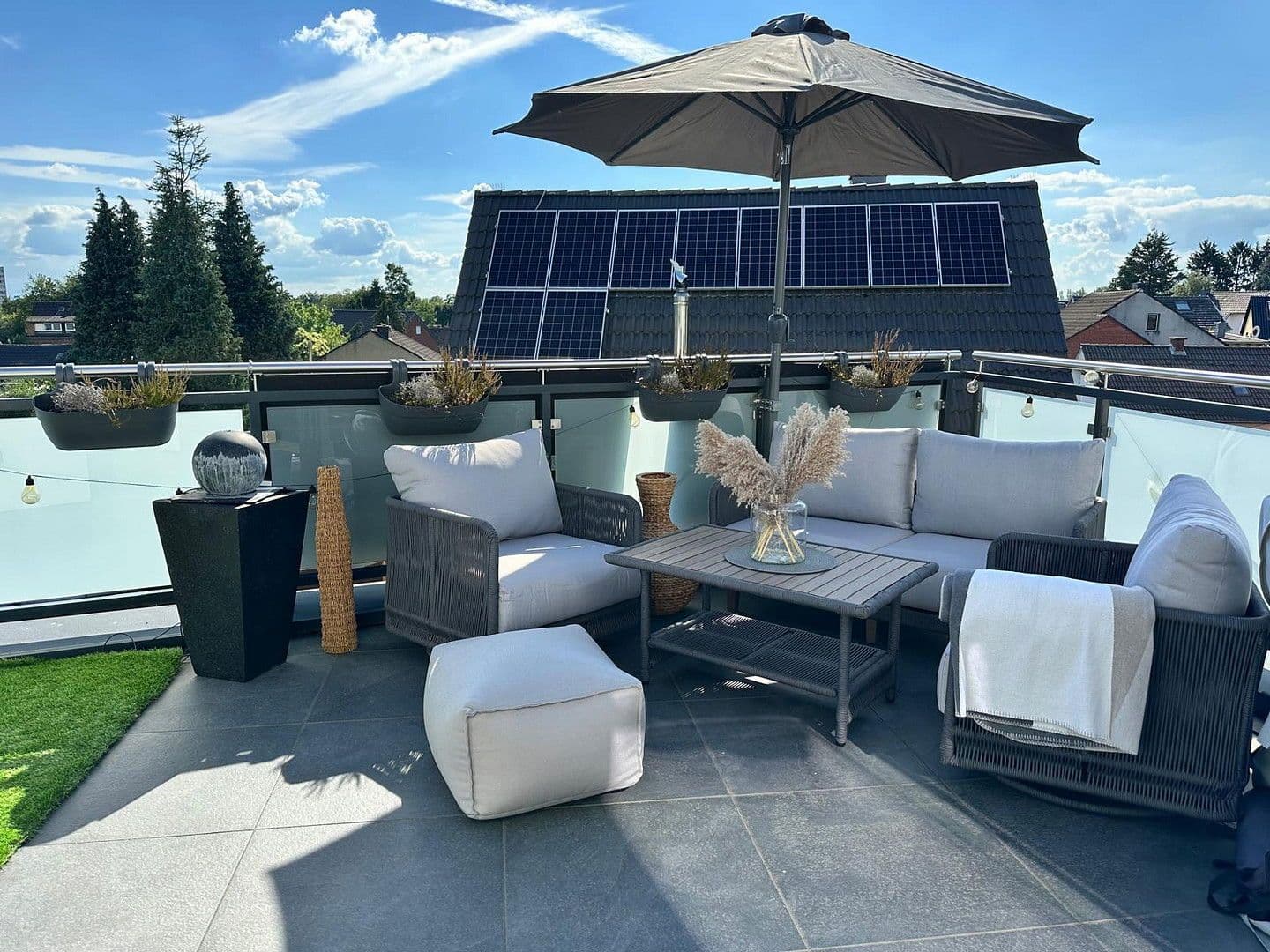 2 bedroom with open-plan kitchen flat to rent, 119 m², Bergheim, North Rhine-Westphalia 2 bedroom with open-plan kitchen flat to rent, 119 m², Bergheim, North Rhine-Westphalia